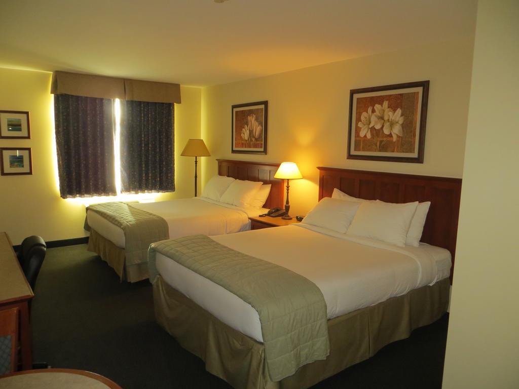 Hotel St-Bernard St-Bernard de Lacolle Quarto foto
